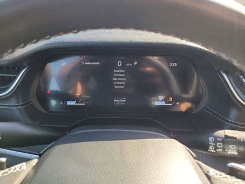 Used 2024 Jeep Grand Cherokee L Laredo RWD image 33