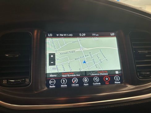 Used 2018 Dodge Charger R/T w/ Plus Group image 34