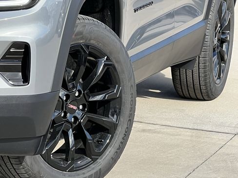 New 2026 GMC Terrain Elevation w/ Black Edition image 8