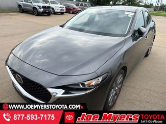 Used 2025 MAZDA MAZDA3 s FWD video 1