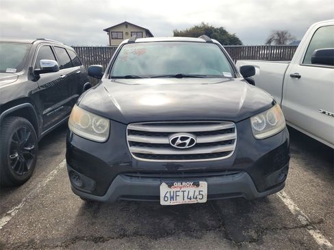 Used 2012 Hyundai Santa Fe GLS image 2