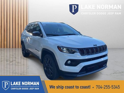 New 2026 Jeep Compass Latitude image 1