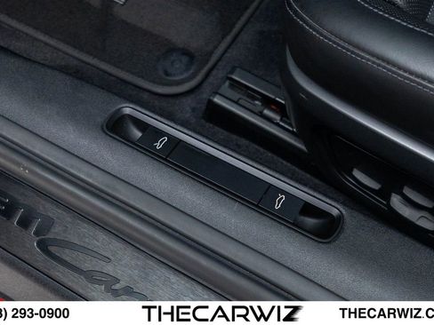 Used 2023 Porsche 911 Carrera T w/ Sportdesign Package RWD image 50
