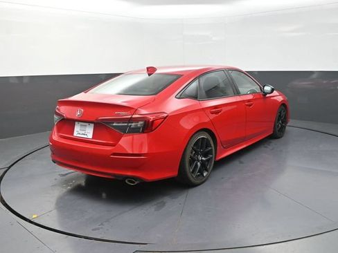 Used 2023 Honda Civic Sport image 9