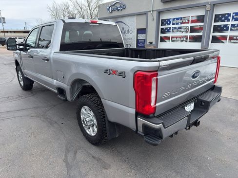 Used 2024 Ford F250 XLT image 8