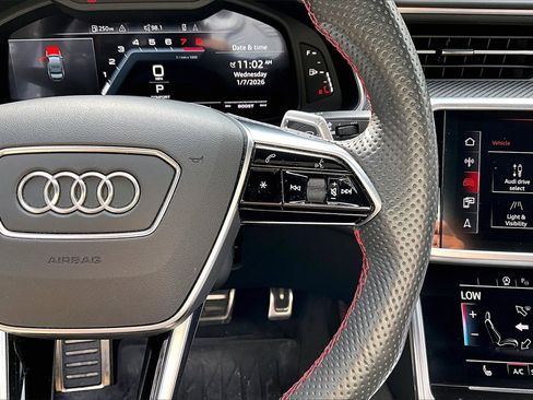 Used 2023 Audi S6 Prestige w/ Prestige Package image 11