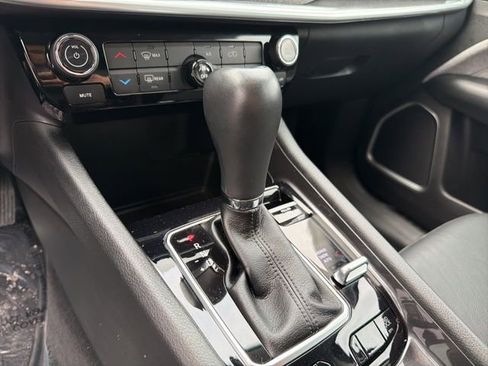 Used 2022 Jeep Compass Latitude image 26