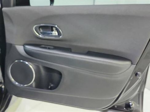 Used 2022 Honda HR-V EX image 25