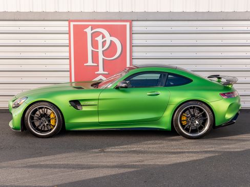 Used 2020 Mercedes-Benz AMG GT R image 53