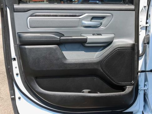 Used 2022 RAM 1500 Big Horn AWD/4WD image 14