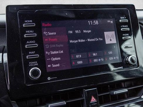 Used 2022 Toyota Camry SE w/ Convenience Package image 17