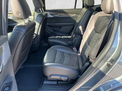 Used 2020 Cadillac XT6 Sport w/ Platinum Package image 13