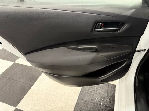 Used 2024 Toyota Corolla LE image 16