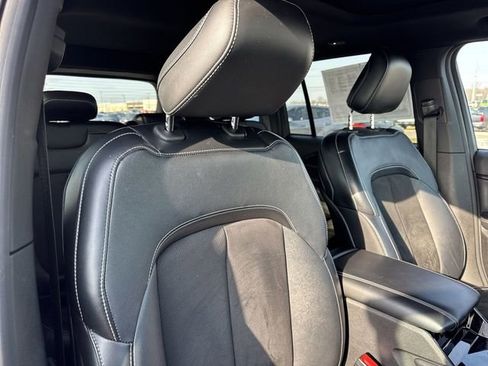 Used 2022 Jeep Grand Cherokee Altitude image 28