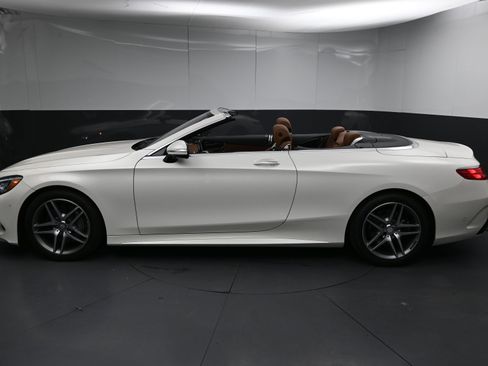 Used 2017 Mercedes-Benz S 550 S 550 image 10