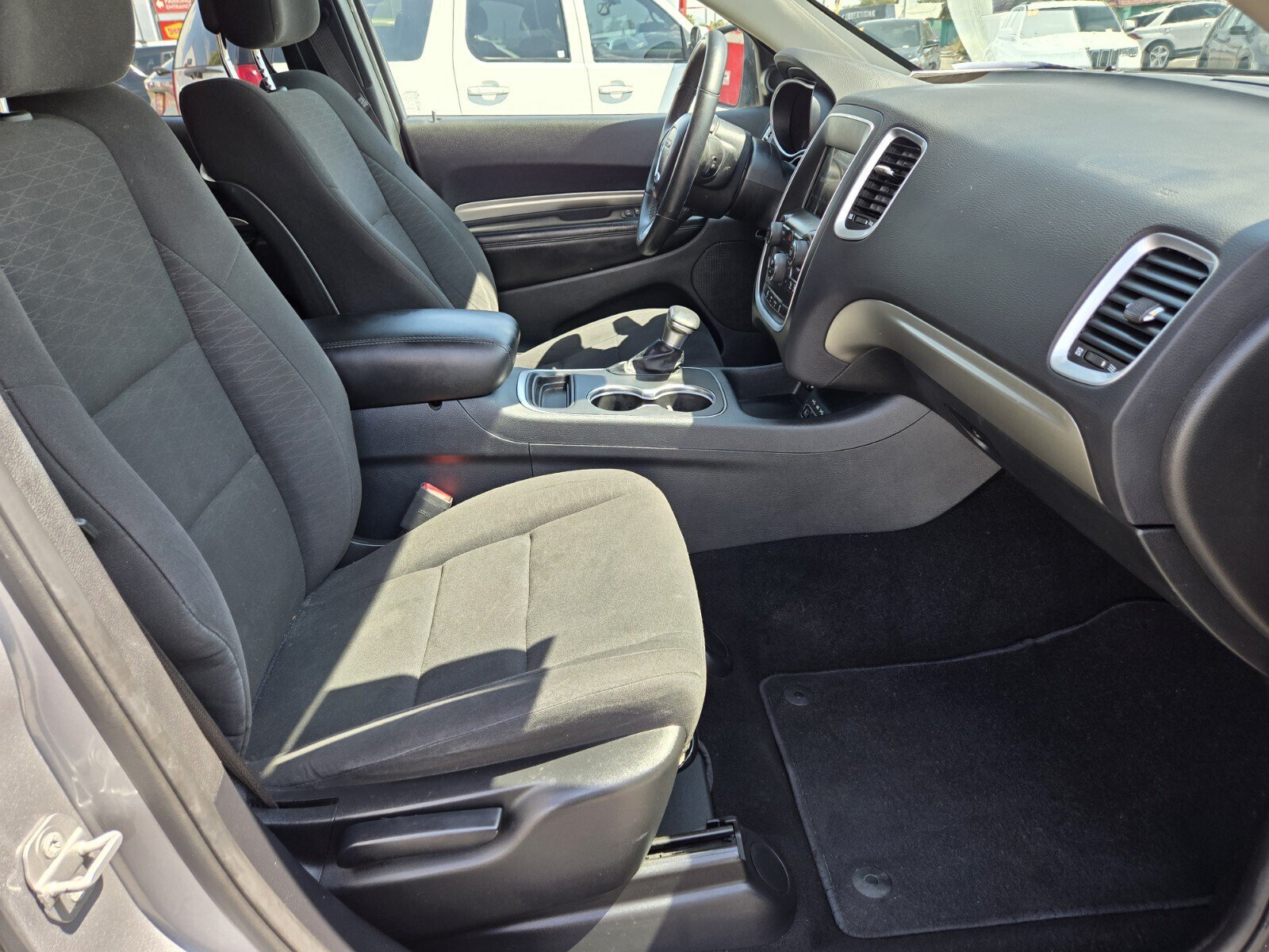 Used 2019 Dodge Durango SXT w/ 3rd Row Seating Group RWD image 13