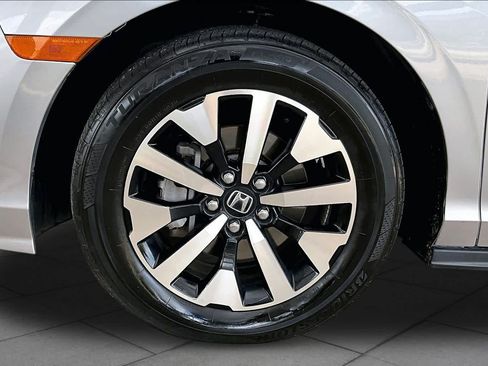 Certified 2025 Honda Odyssey EX-L image 10