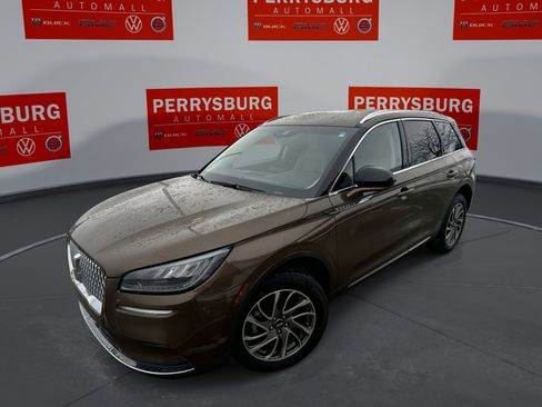 Used 2022 Lincoln Corsair FWD w/ Equipment Group 101A image 1