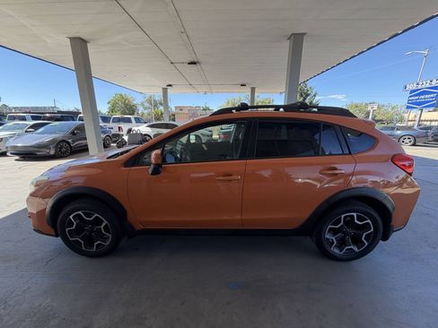 Used 2014 Subaru Crosstrek 2.0i Limited AWD/4WD image 5