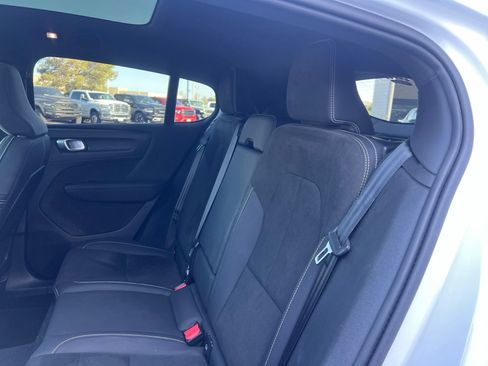 Used 2023 Volvo C40 P8 Recharge Ultimate AWD/4WD image 24