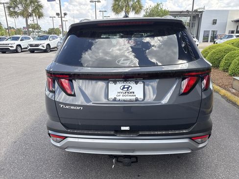 New 2026 Hyundai Tucson SEL image 3