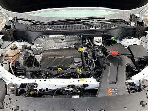 Used 2024 Chevrolet Trax LT w/ Driver Confidence Package image 22