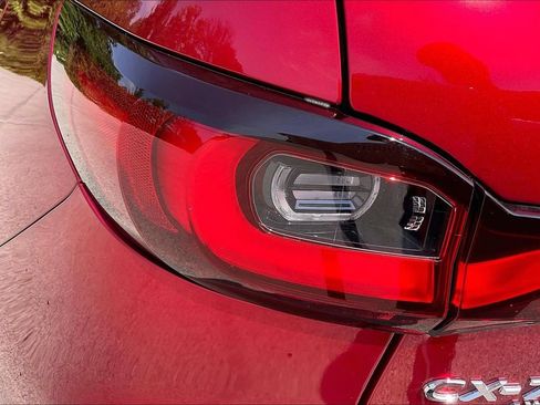 Used 2025 MAZDA CX-70 Plug-In Hybrid w/ Premium Plus AWD/4WD image 30