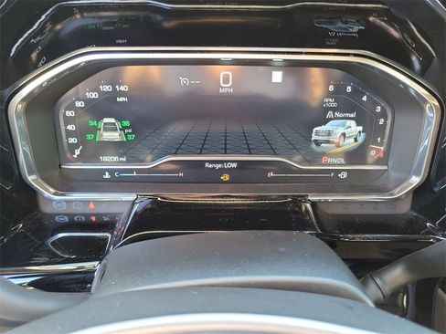 Used 2023 GMC Sierra 1500 Elevation image 12