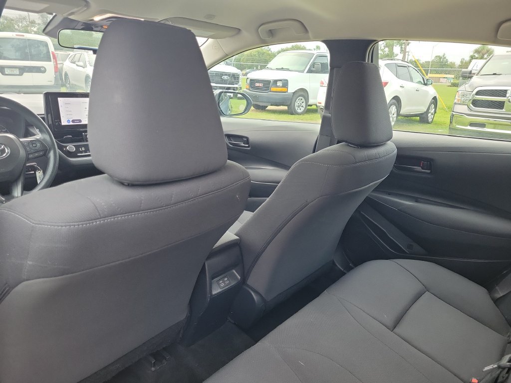 Used 2024 Toyota Corolla LE FWD image 17