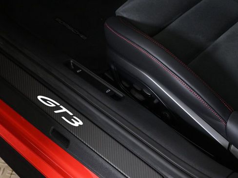 Certified 2026 Porsche 911 GT3 image 30