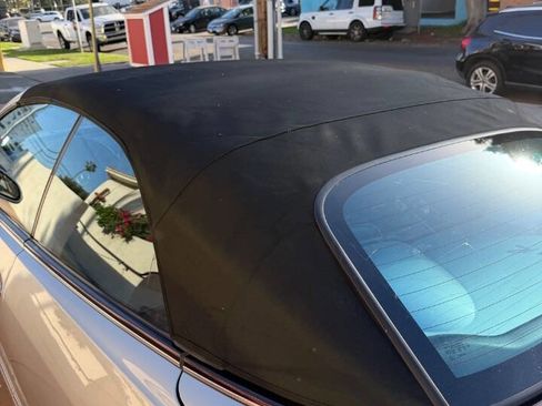 Used 2005 Mercedes-Benz CLK 500 Cabriolet w/ Lighting Pkg image 27