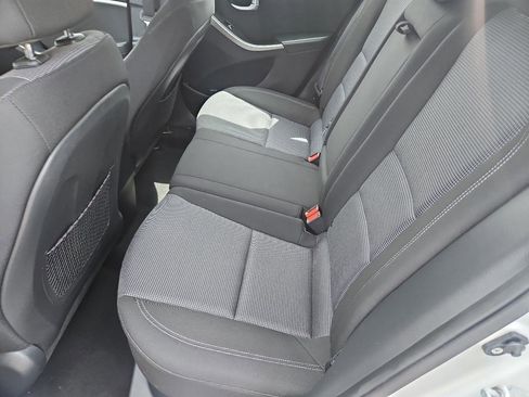 Used 2013 Hyundai Elantra GT image 20