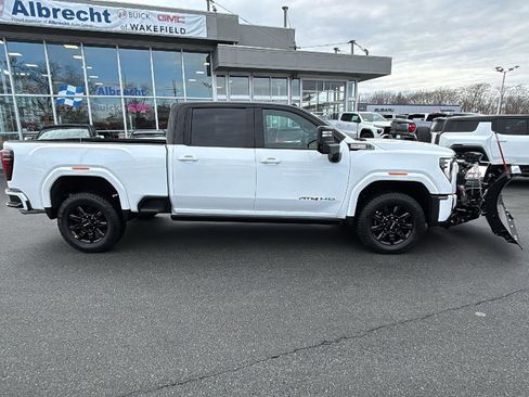 New 2026 GMC Sierra 2500 AT4 w/ AT4 Premium Plus Package image 8