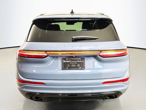 Used 2025 Lincoln Corsair AWD w/ Equipment Group 101A image 8