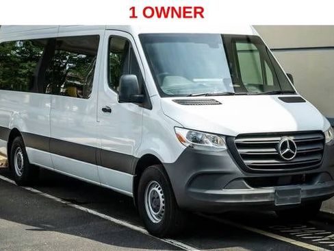Used 2025 Mercedes-Benz Sprinter 2500 image 1