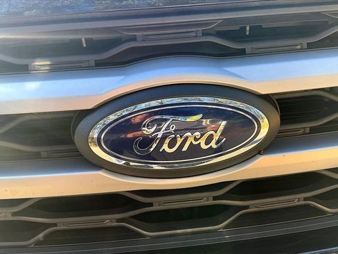 Used 2023 Ford Expedition Max XLT image 28