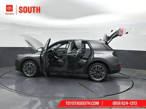 Used 2021 Lincoln Corsair Reserve w/ Elements Package AWD/4WD image 58