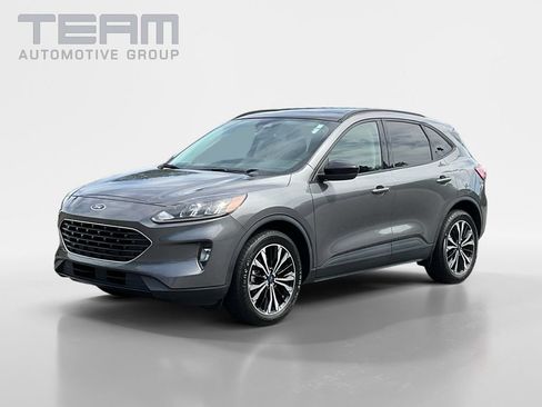 Used 2022 Ford Escape SEL w/ SEL Stealth AWD Package image 3