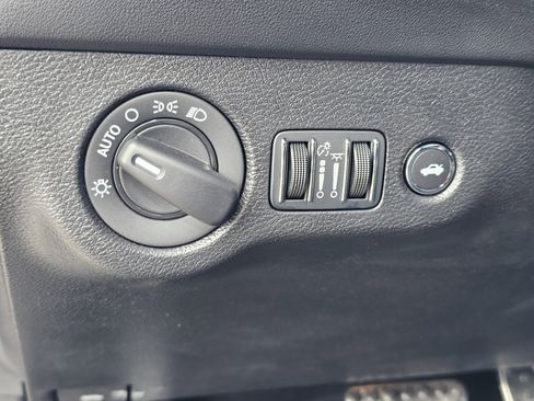 Used 2023 Dodge Challenger SRT Hellcat image 16