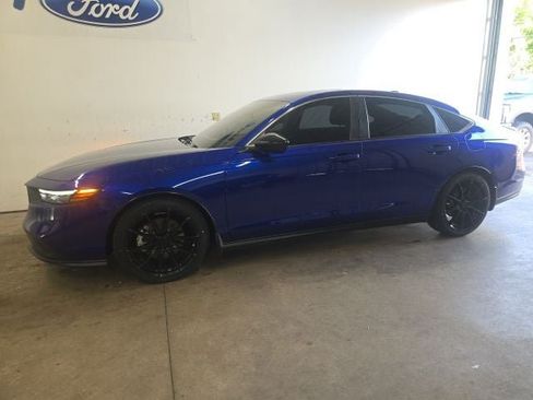 Used 2023 Honda Accord Sport image 28