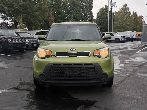 Used 2016 Kia Soul FWD image 3