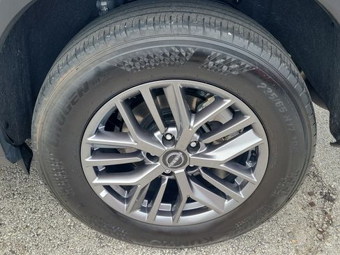 Certified 2025 Nissan Rogue S AWD/4WD image 8