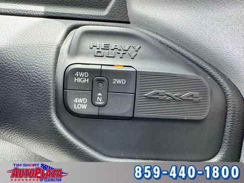Used 2024 RAM 2500 Big Horn AWD/4WD image 33
