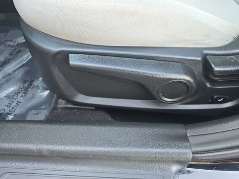 Used 2015 Kia Optima LX FWD image 25