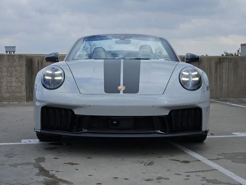 Certified 2026 Porsche 911 Carrera 4 GTS AWD/4WD image 11