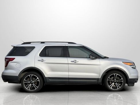 Used 2013 Ford Explorer Sport w/ Class III Trailer Tow Pkg image 3