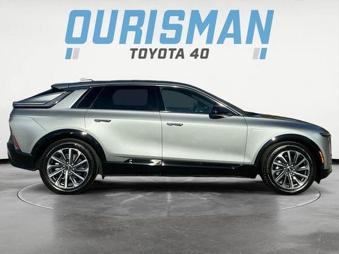 Used 2024 Cadillac Lyriq Sport image 8