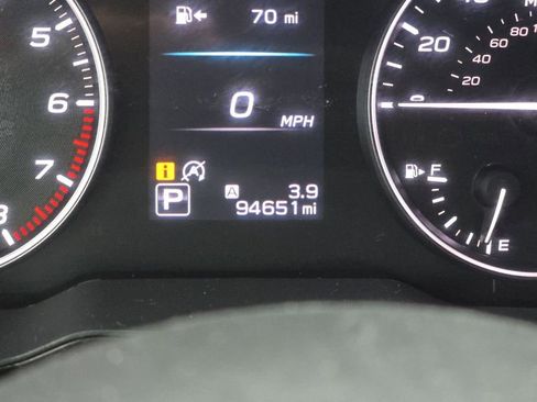 Used 2022 Subaru Outback Premium image 26