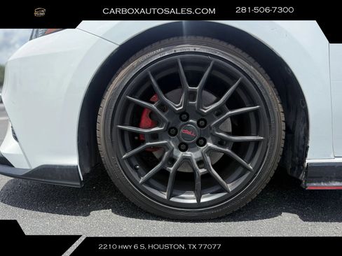 Used 2020 Toyota Camry TRD FWD image 32