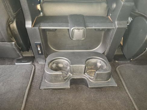 Used 2018 Ford F150 XLT w/ Equipment Group 302A Luxury image 9